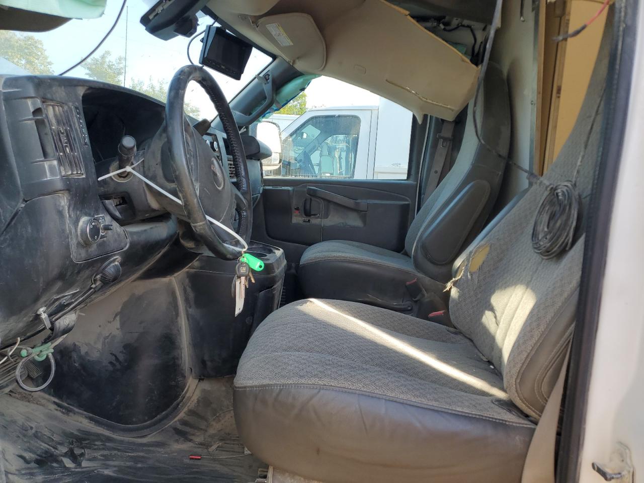 2021 GMC Savana Cutaway G3500 VIN: 1GD07SF74M1301622 Lot: 81825545