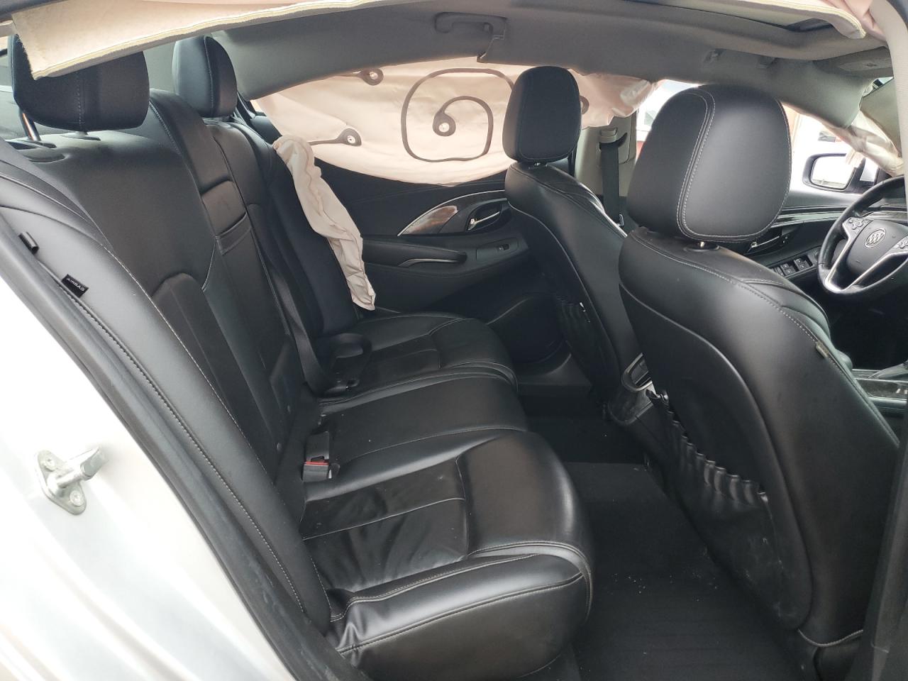 2015 Buick Lacrosse VIN: 1G4GB5G38FF272464 Lot: 86590435