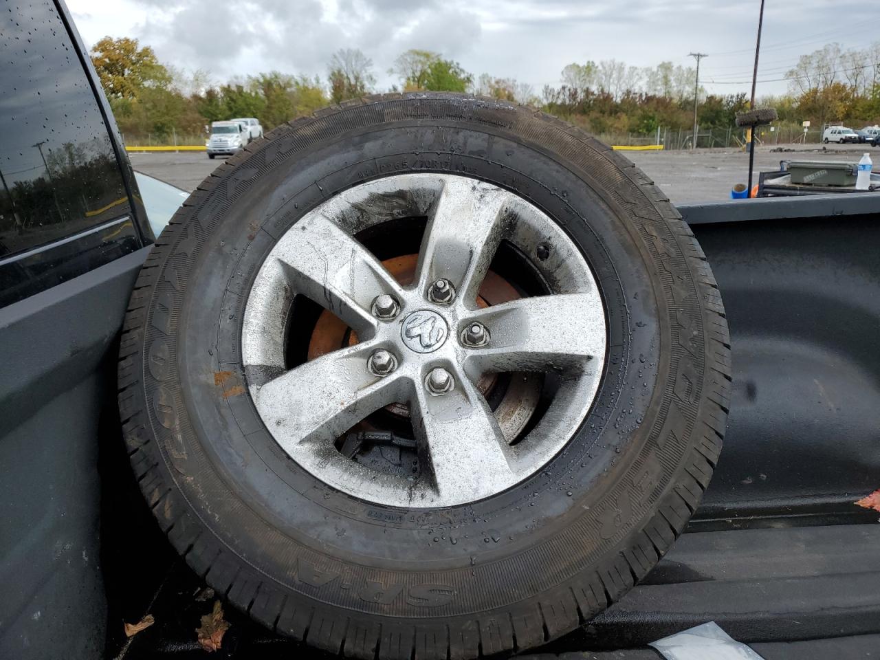 2015 Ram 1500 St VIN: 1C6RR7FT1FS711279 Lot: 85502905