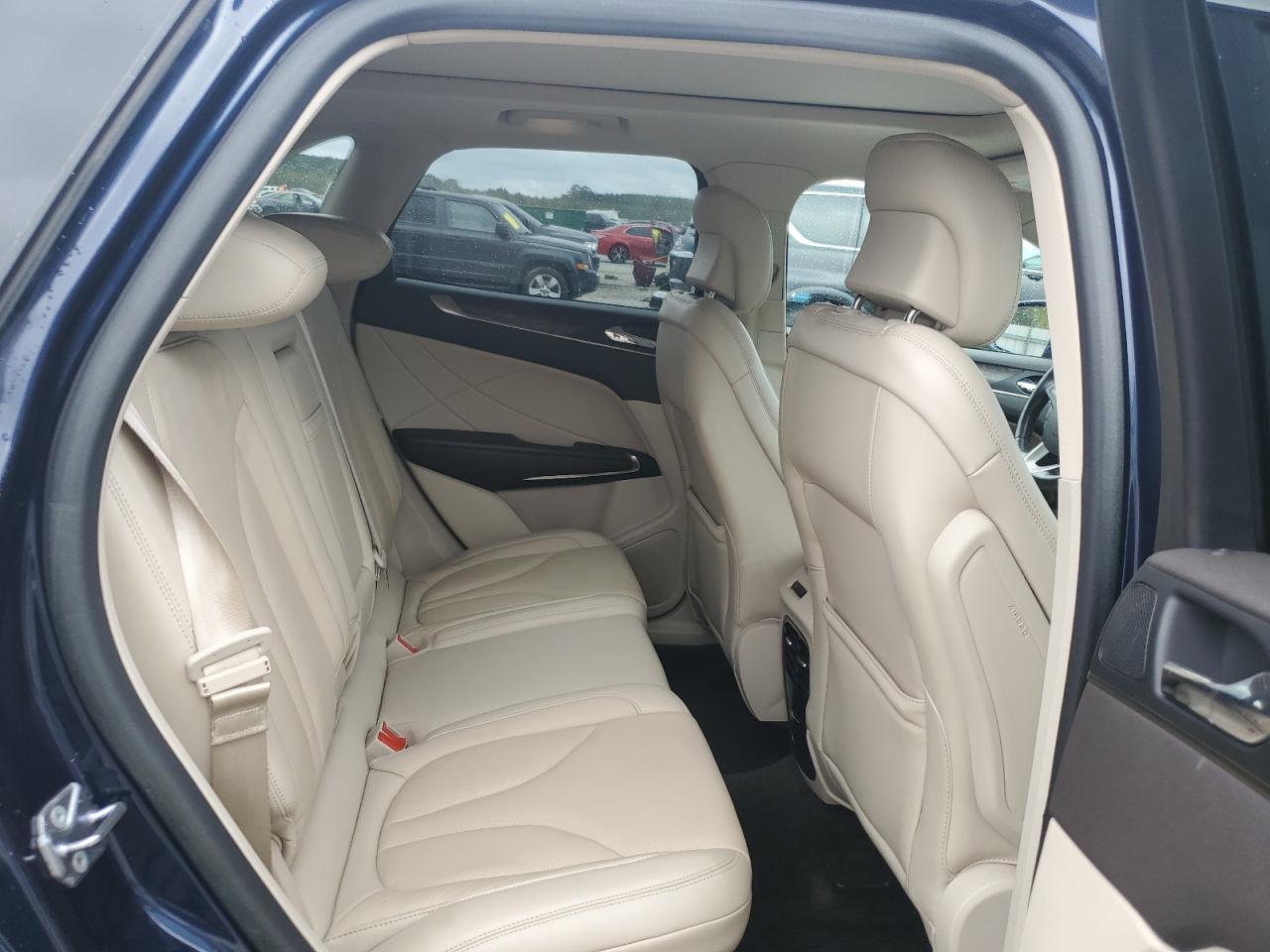 2017 Lincoln Mkc Reserve VIN: 5LMCJ3C91HUL71736 Lot: 84546405