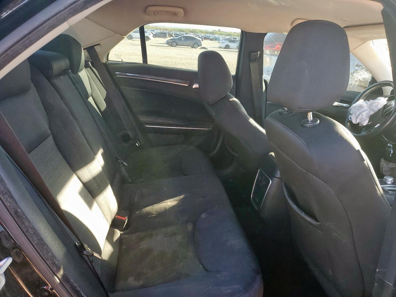 2020 Chrysler 300 Touring VIN: 2C3CCAAG7LH112210 Lot: 90915495