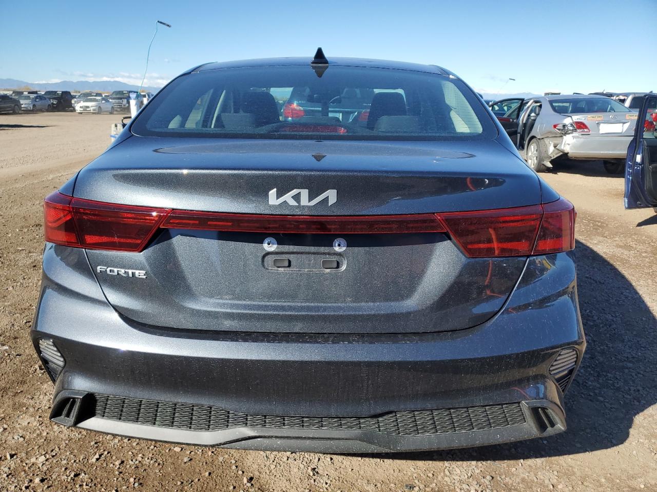 2024 Kia Forte Lx VIN: 3KPF24AD5RE819569 Lot: 82751155