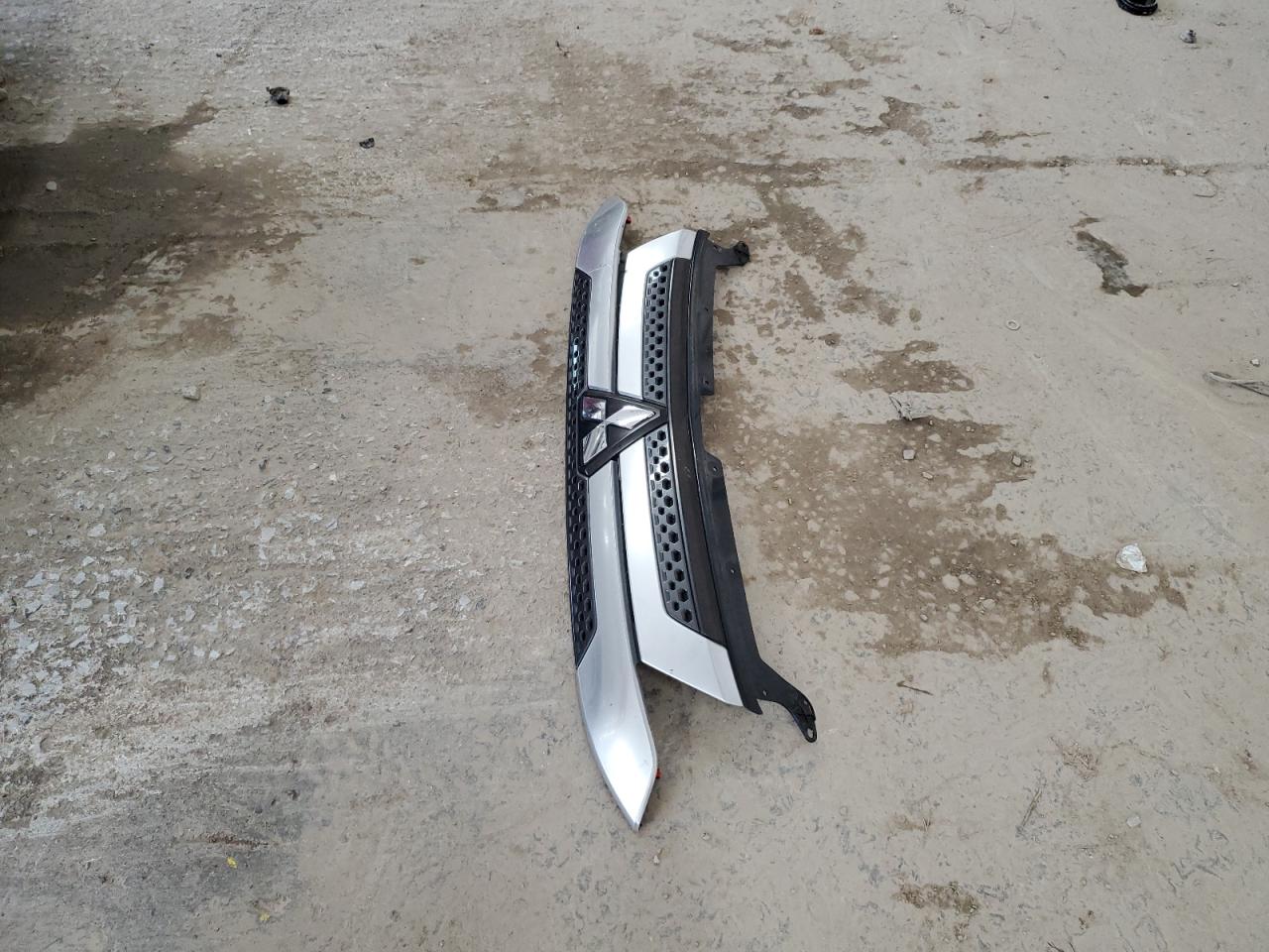 2019 Mitsubishi Outlander Es VIN: JA4AD2A33KZ022225 Lot: 85389425