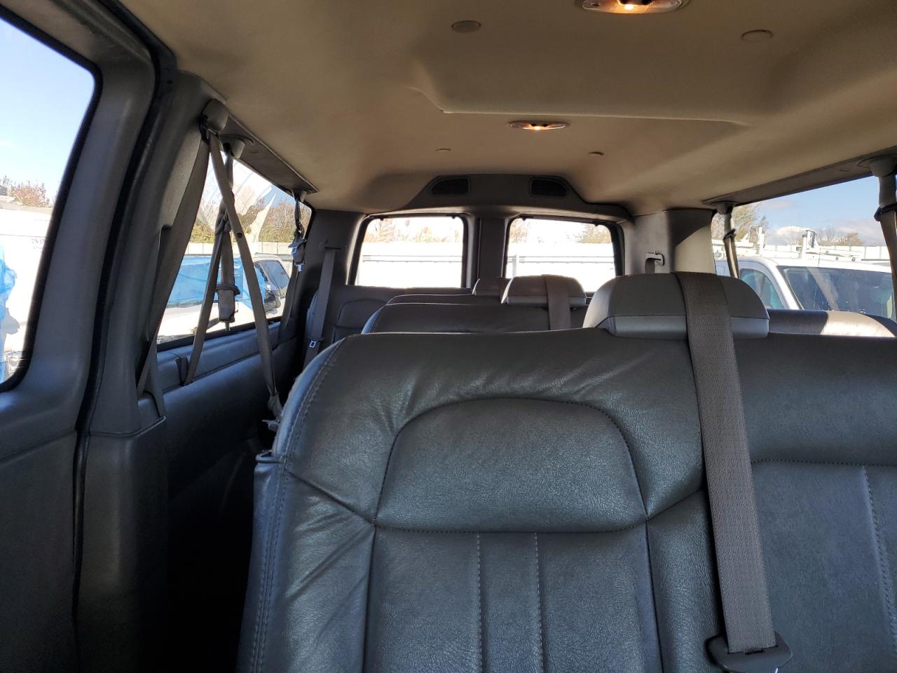 2016 Chevrolet Express G3500 Ls VIN: 1GAZGNFG9G1303957 Lot: 87117455