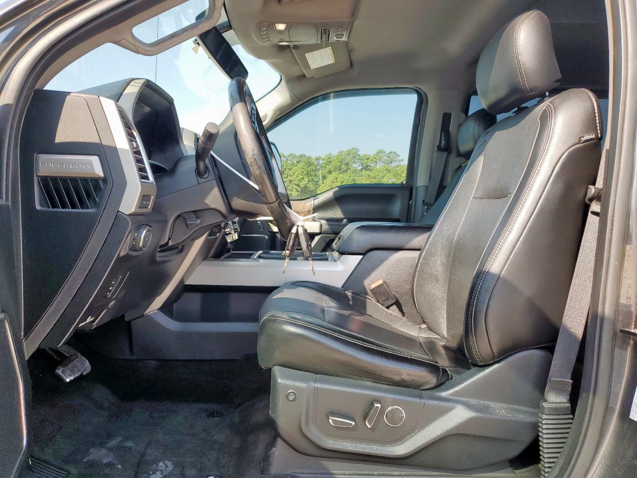 2017 Ford F250 Super Duty VIN: 1FT7W2BT1HEC00688 Lot: 84582605