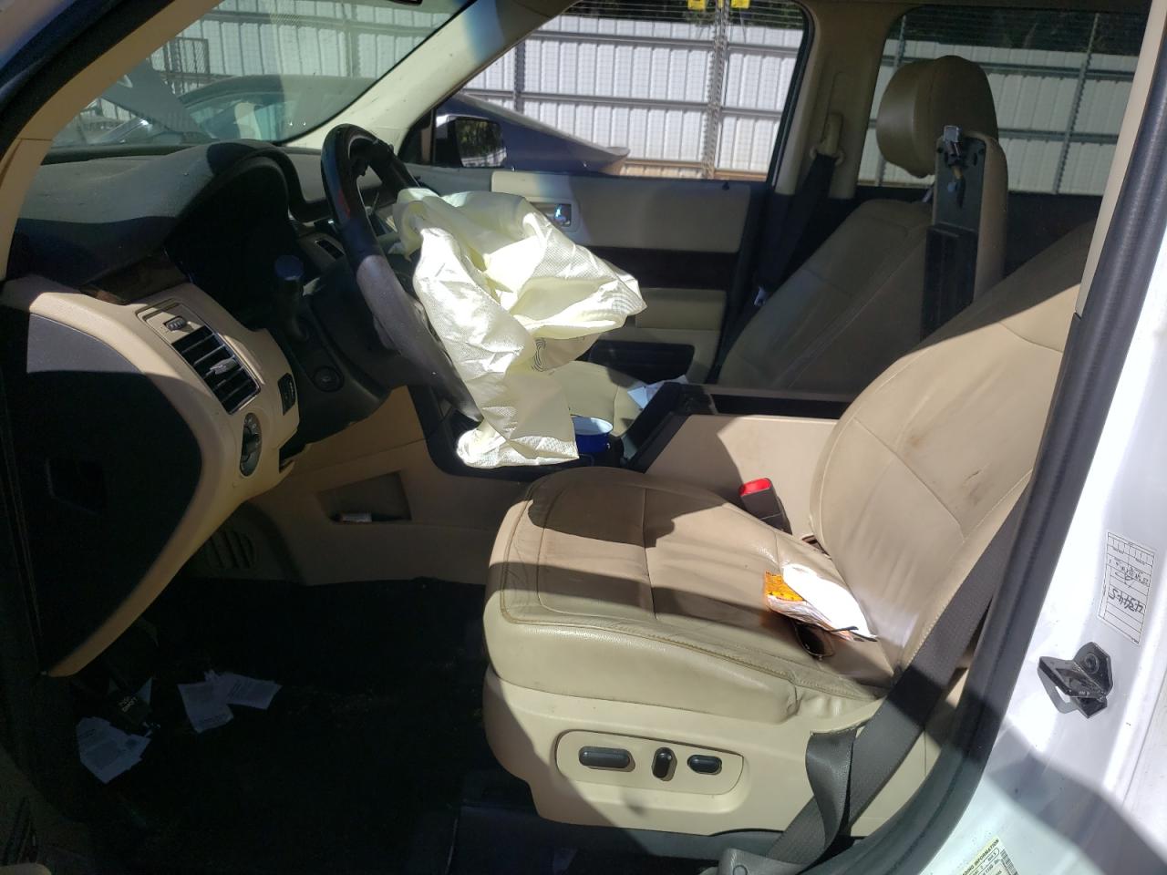 2017 Ford Flex Limited VIN: 2FMGK5D88HBA00839 Lot: 82447925