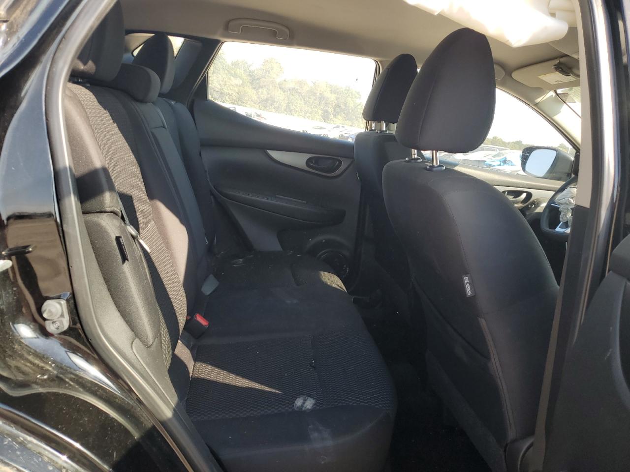 2022 Nissan Rogue Sport S VIN: JN1BJ1AW4NW477603 Lot: 85124995