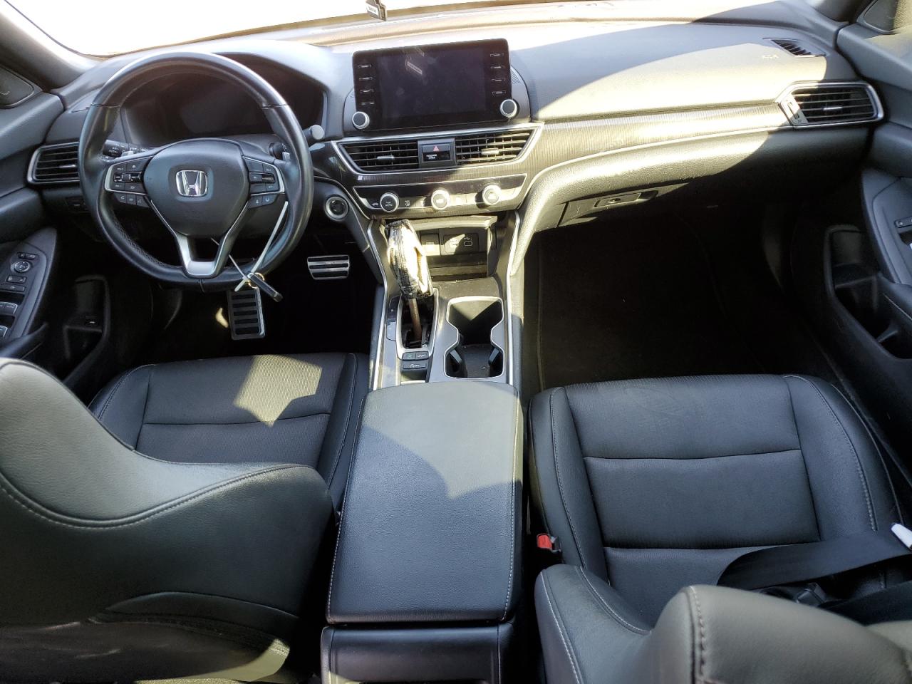 2022 Honda Accord Sport VIN: 1HGCV1F38NA052565 Lot: 82625955