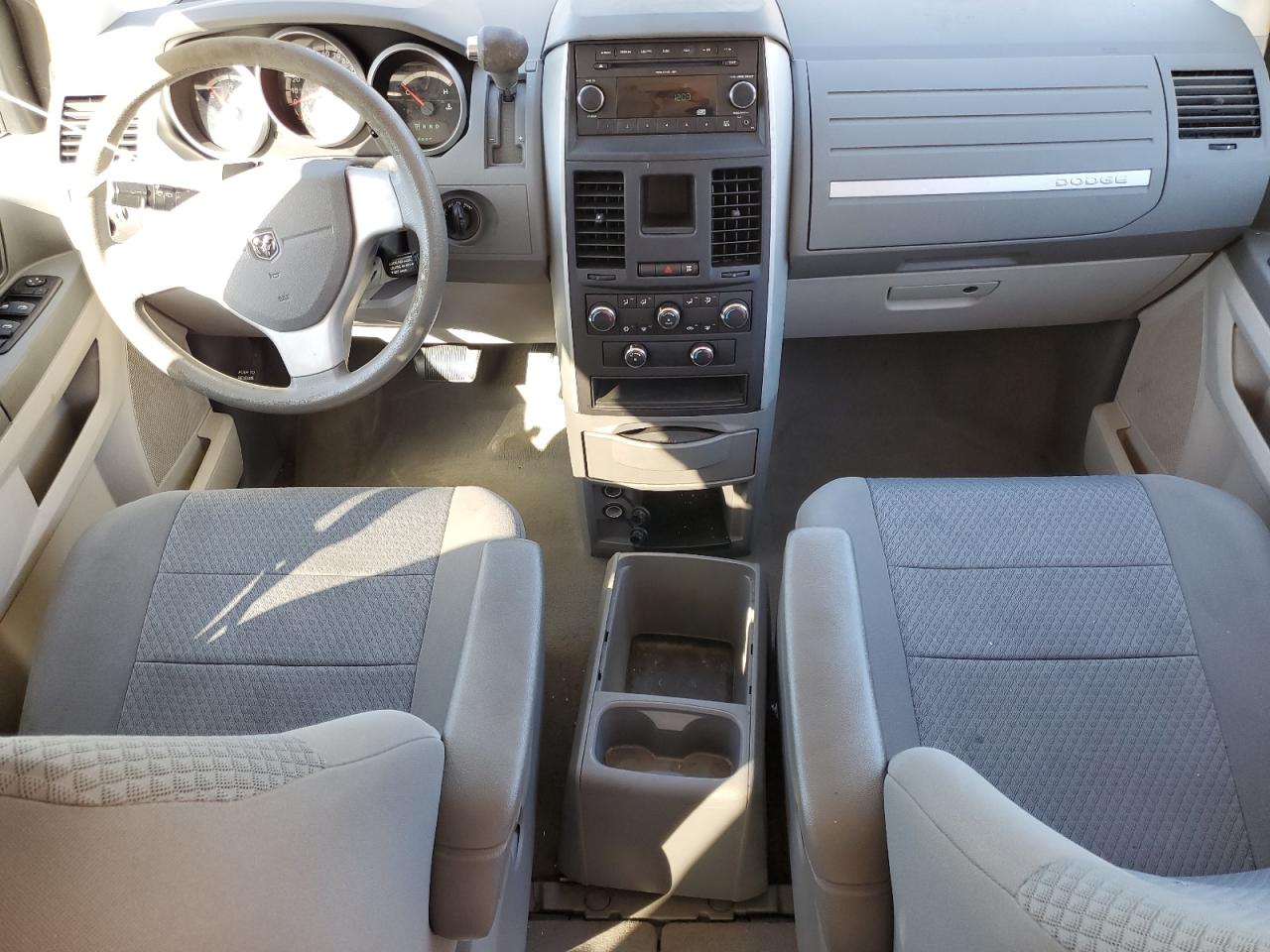 2010 Dodge Grand Caravan Se VIN: 2D4RN4DE7AR326779 Lot: 86274575