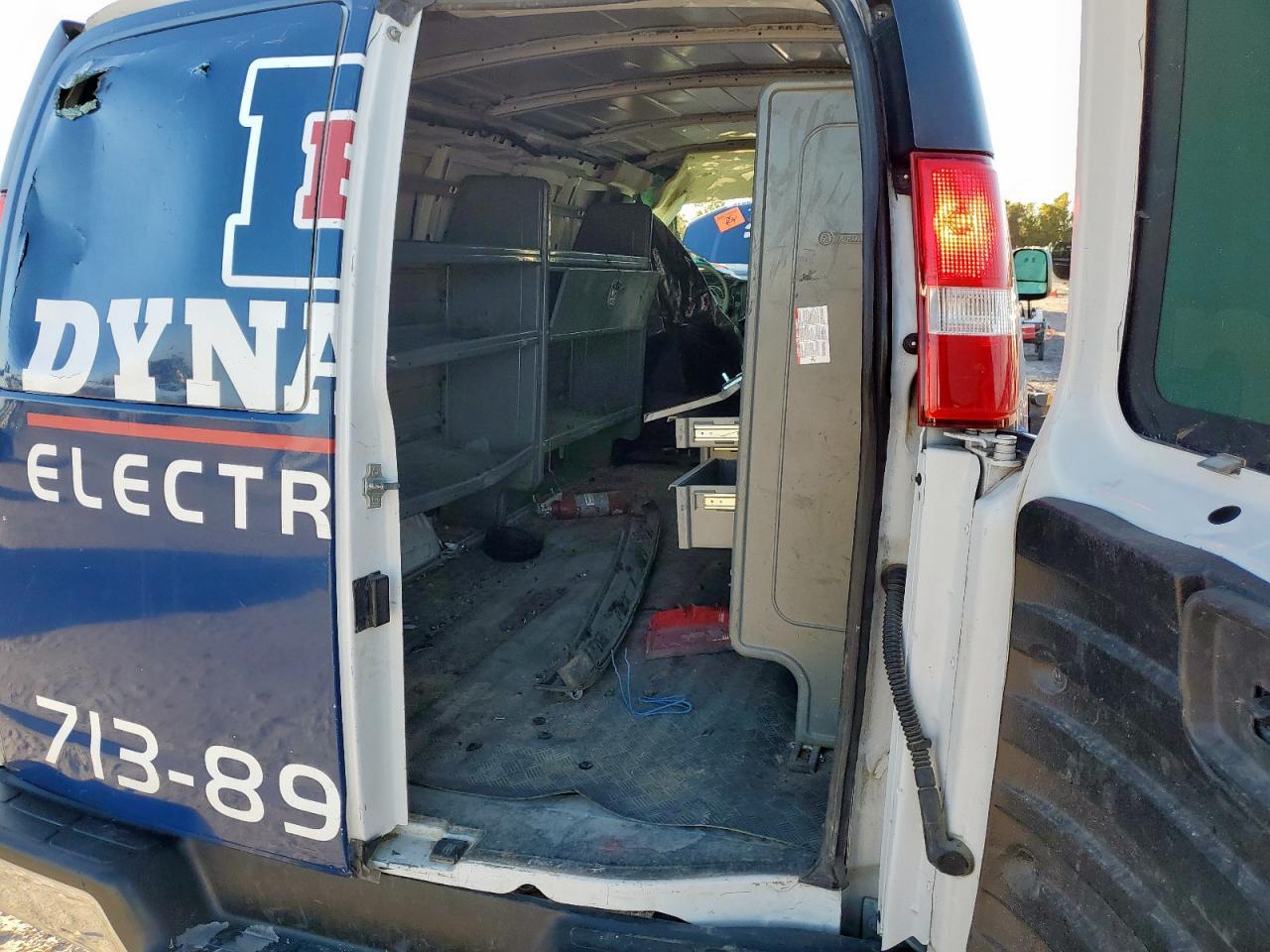 2021 GMC Savana Utility / Service Van VIN: 1GTW7AF77M1232482 Lot: 90109215