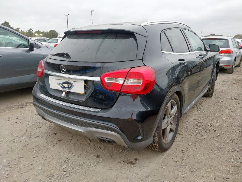 2015 MERCEDES-BENZ GLA 200 D AMG LINE AUTO 