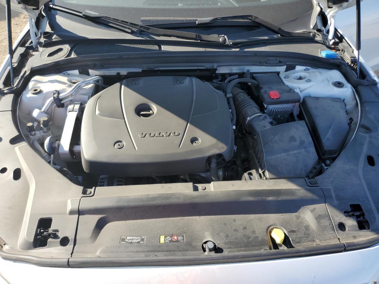 2020 Volvo S90 T6 Momentum VIN: LVYA22MK9LP161084 Lot: 84268165