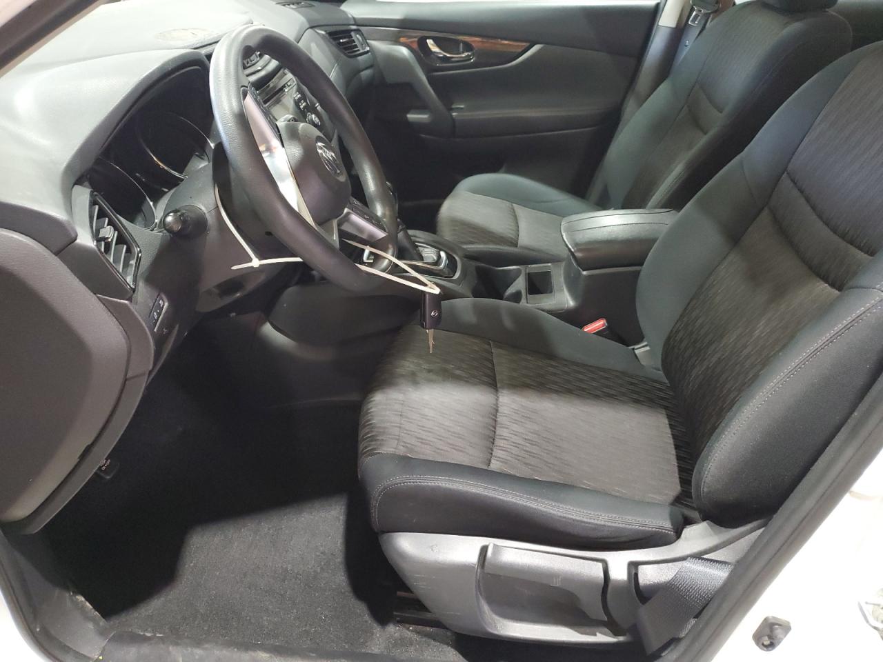 2017 Nissan Rogue Sv VIN: 5N1AT2MV8HC730323 Lot: 85170345