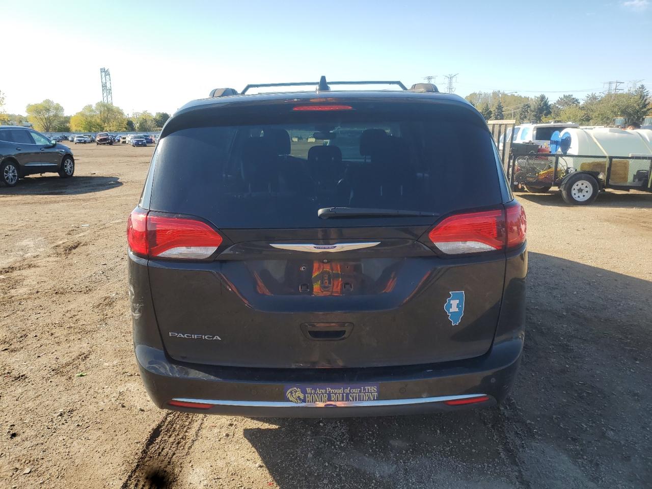 2018 Chrysler Pacifica Touring Plus VIN: 2C4RC1FG4JR174086 Lot: 83870325
