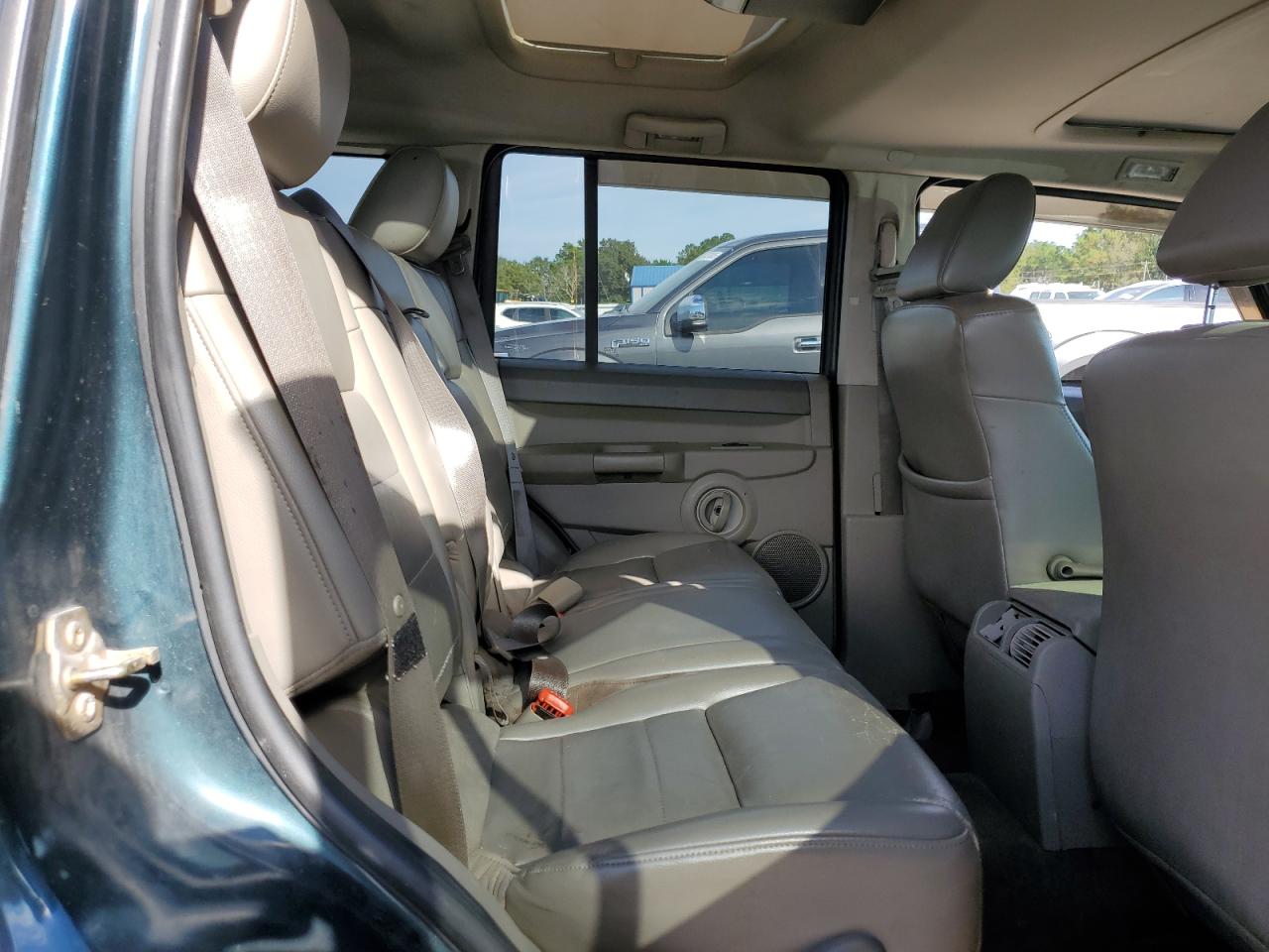 2006 Jeep Commander VIN: 1J8HG48N66C122755 Lot: 83857805