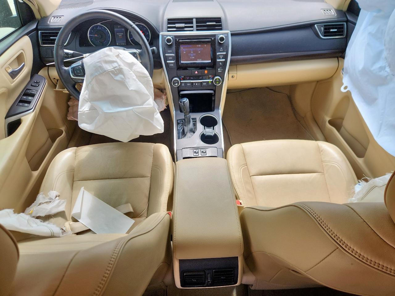 2015 Toyota Camry Le VIN: 4T1BF1FK5FU104549 Lot: 85780905