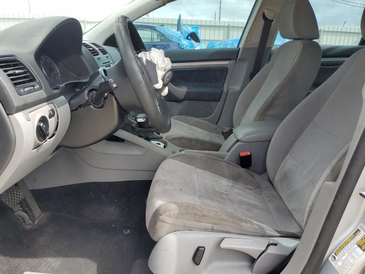 2009 Volkswagen Jetta S VIN: 3VWJM71K49M064745 Lot: 82005455