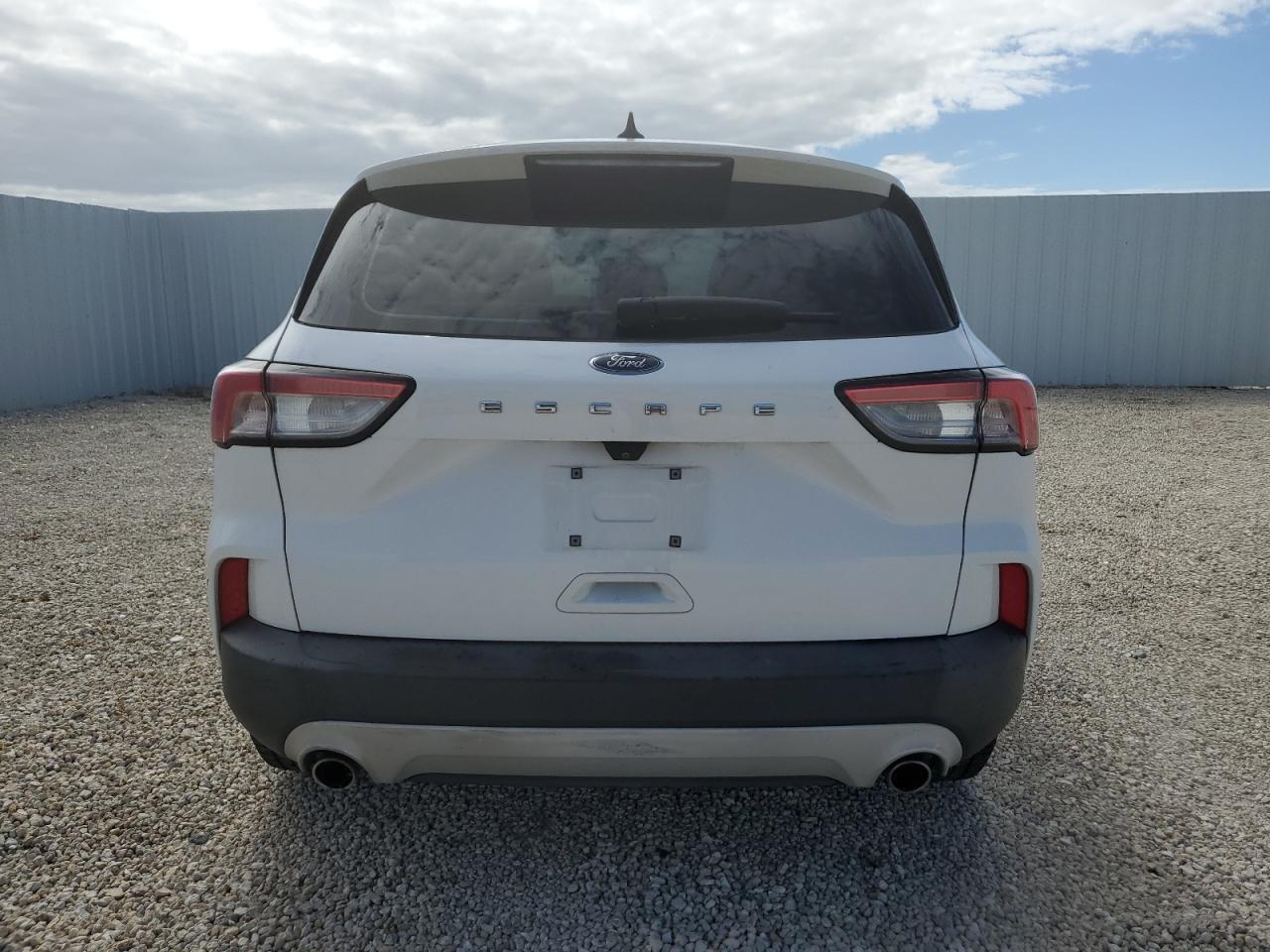 2021 Ford Escape S VIN: 1FMCU0F66MUA84378 Lot: 90815325