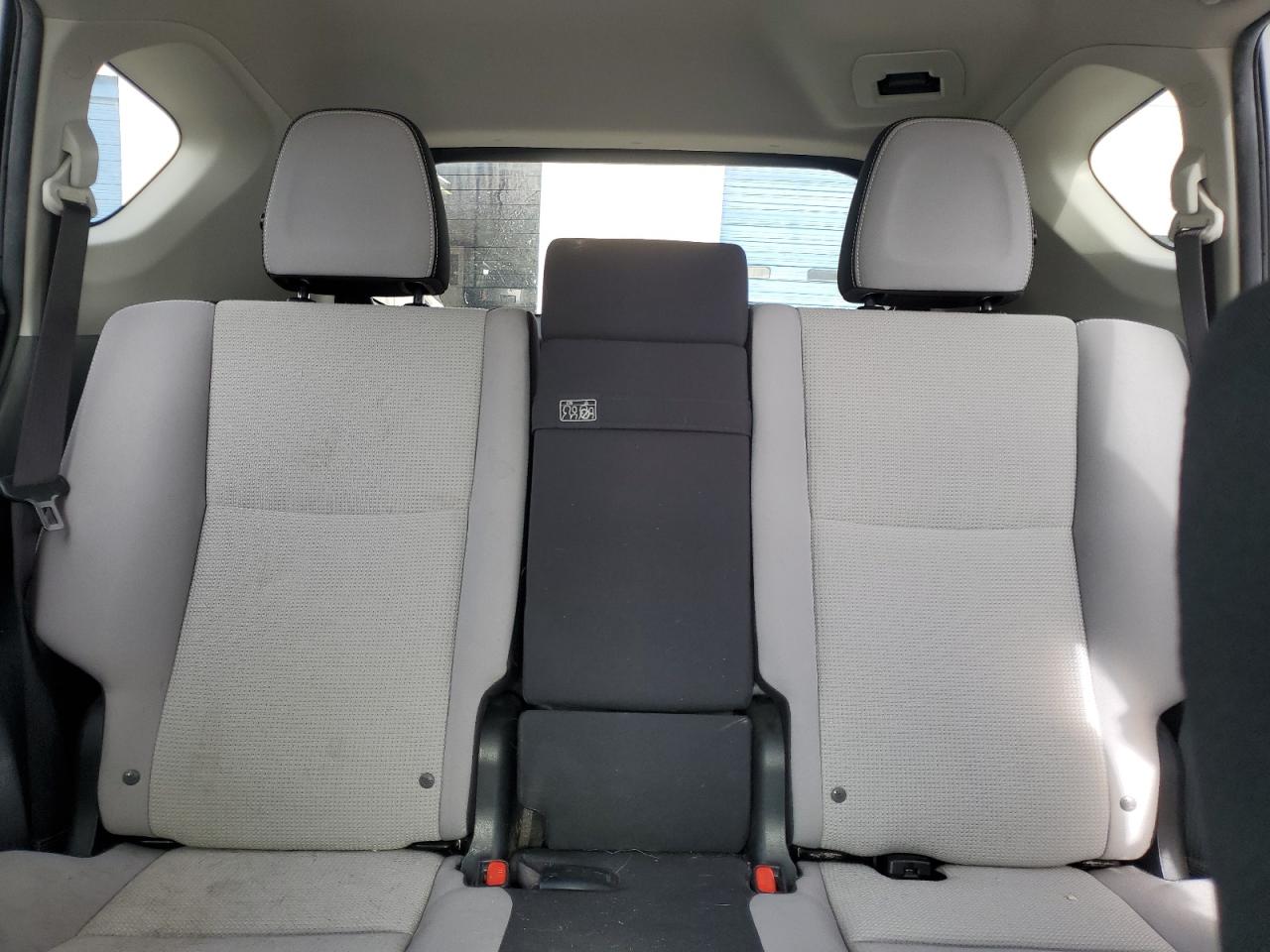 2018 Toyota Rav4 Hv Le VIN: JTMRJREV9JD228229 Lot: 84796675