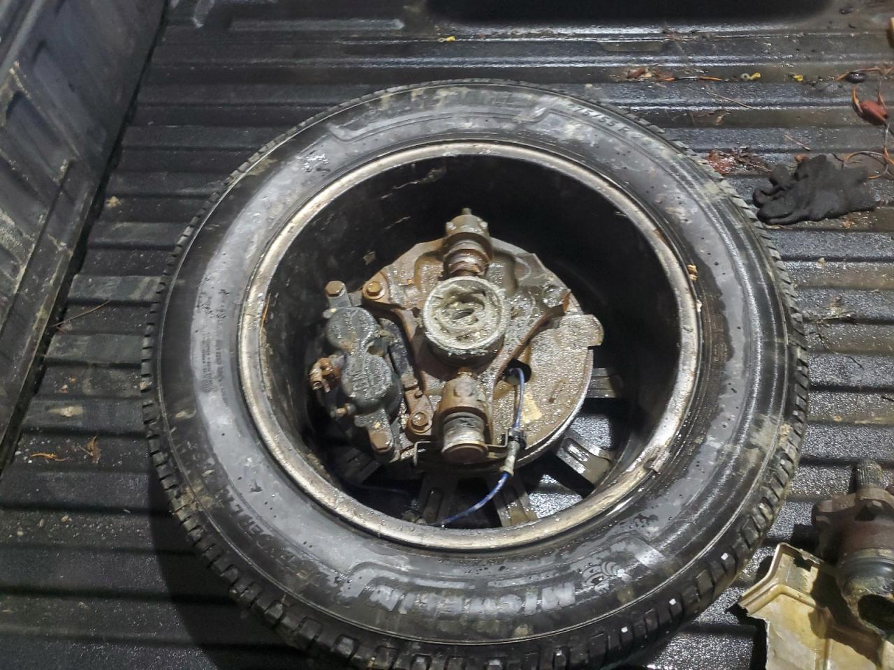 2017 GMC Sierra K1500 Denali VIN: 3GTU2PEJ7HG267357 Lot: 90014235