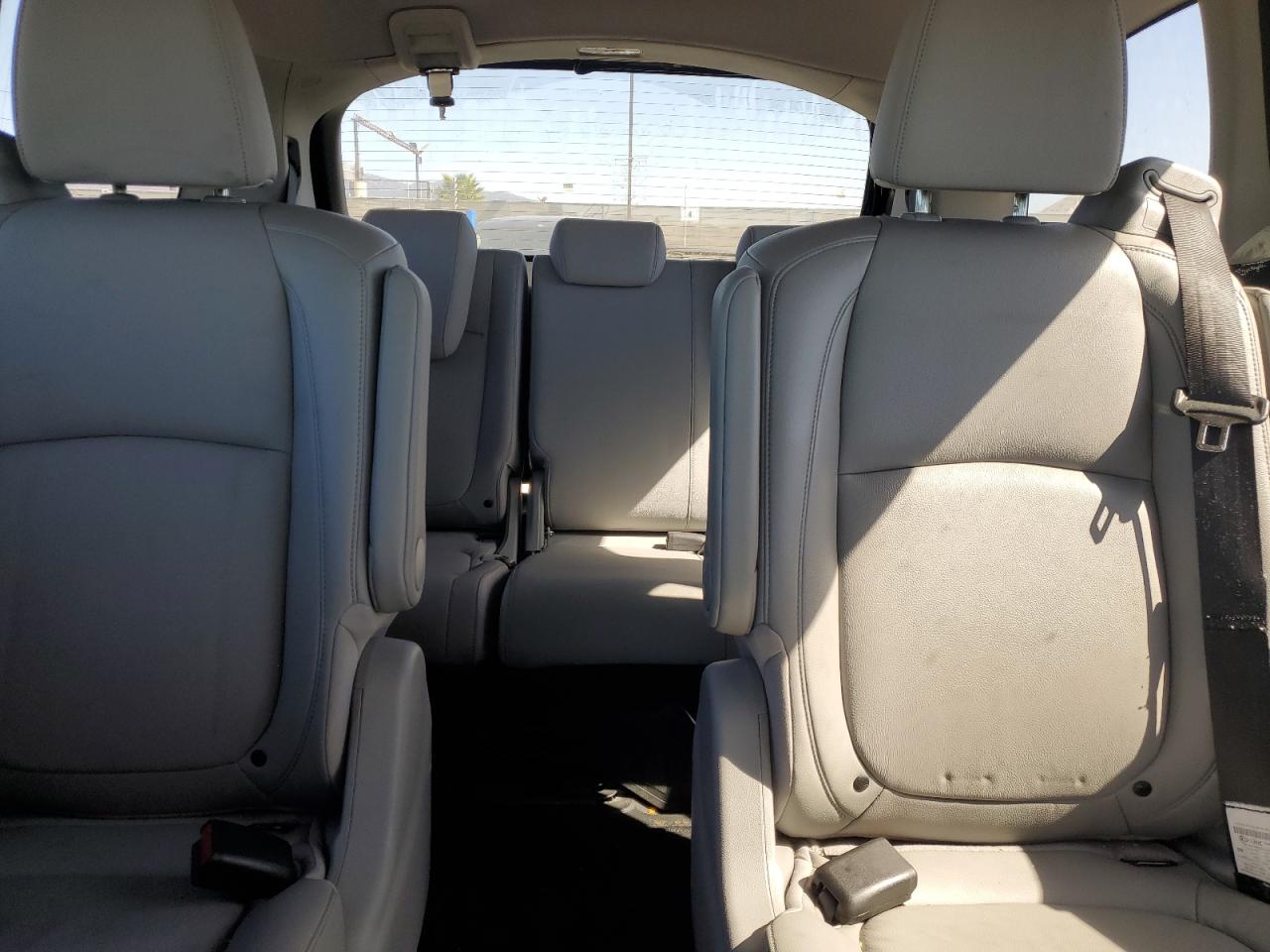 2018 Honda Odyssey Exl VIN: 5FNRL6H73JB067696 Lot: 87284195