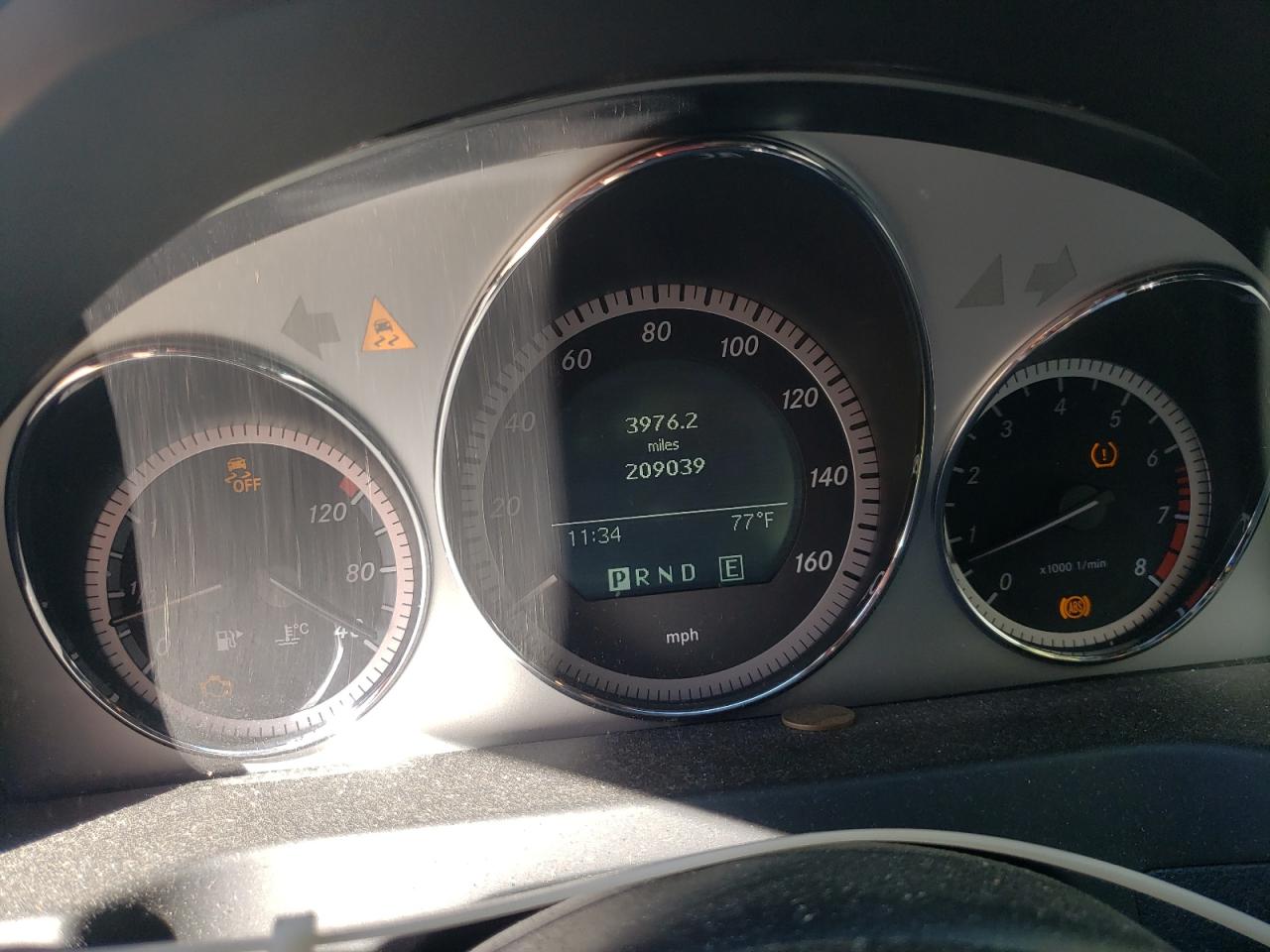 2011 Mercedes-Benz C 350 VIN: WDDGF5GB5BR172630 Lot: 82473435