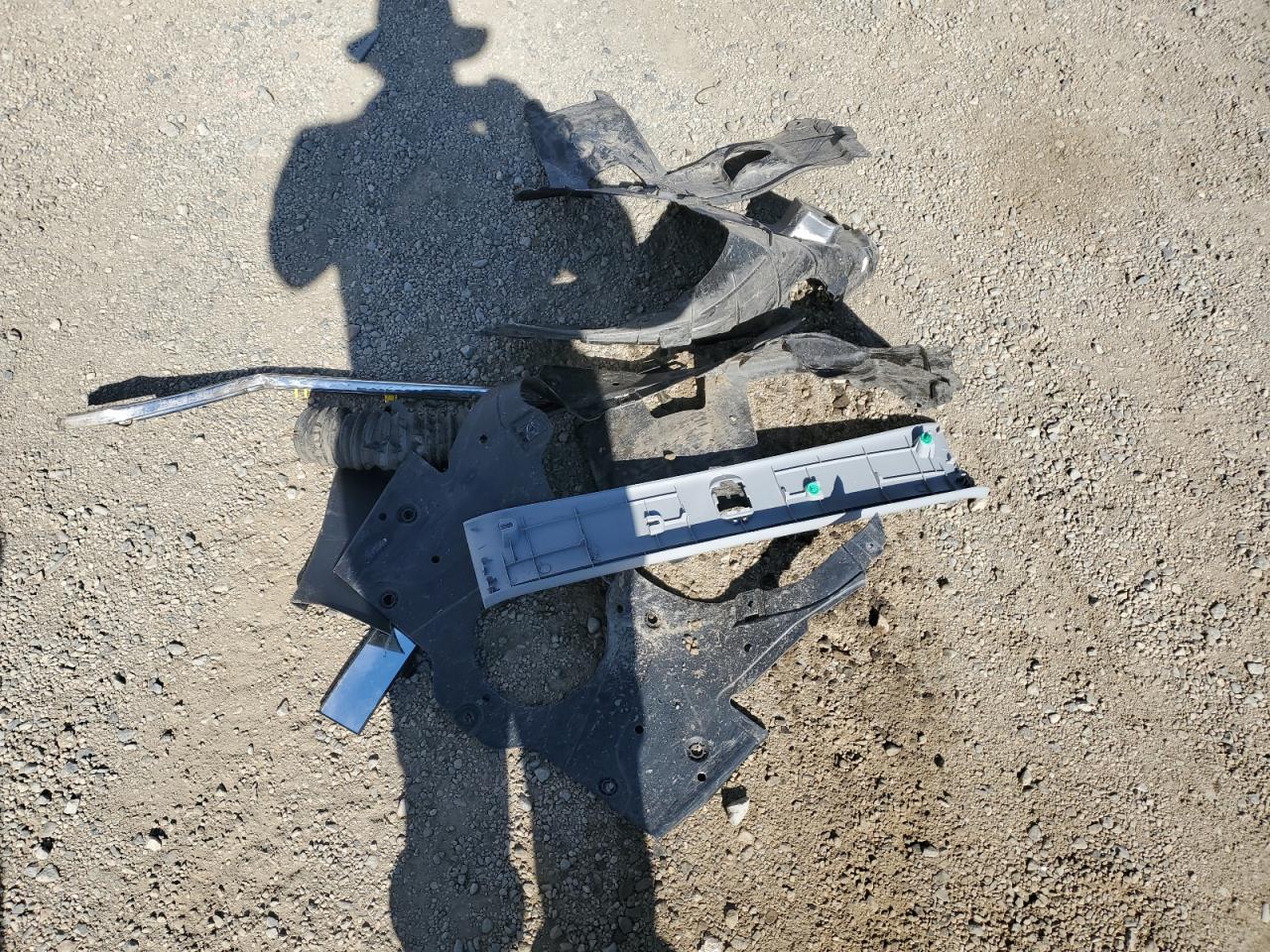 2019 Honda Cr-V Lx VIN: 2HKRW6H33KH207835 Lot: 84433835