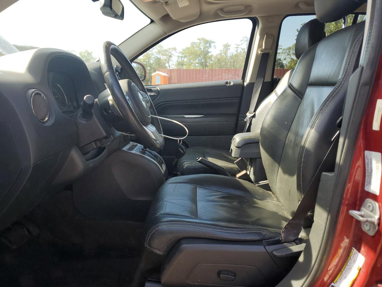 2016 Jeep Compass Latitude VIN: 1C4NJDEB0GD696317 Lot: 84884975