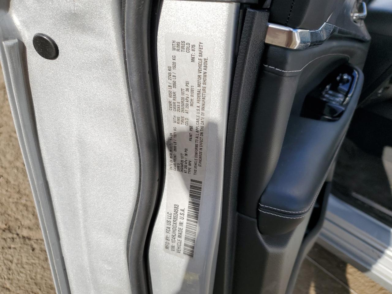 2024 Jeep Grand Cherokee Overland VIN: 1C4RJHDGXR8534583 Lot: 85347015