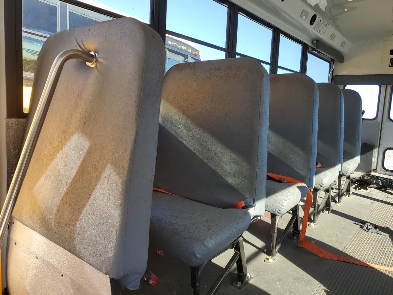 2015 Collins Bantam G3500 - School Bus VIN: 1GB3G3BG0F1230987 Lot: 82145315