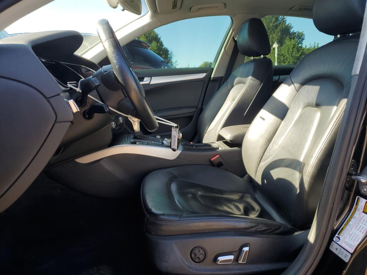 2015 Audi A4 Premium VIN: WAUBFAFL5FN006917 Lot: 82342255