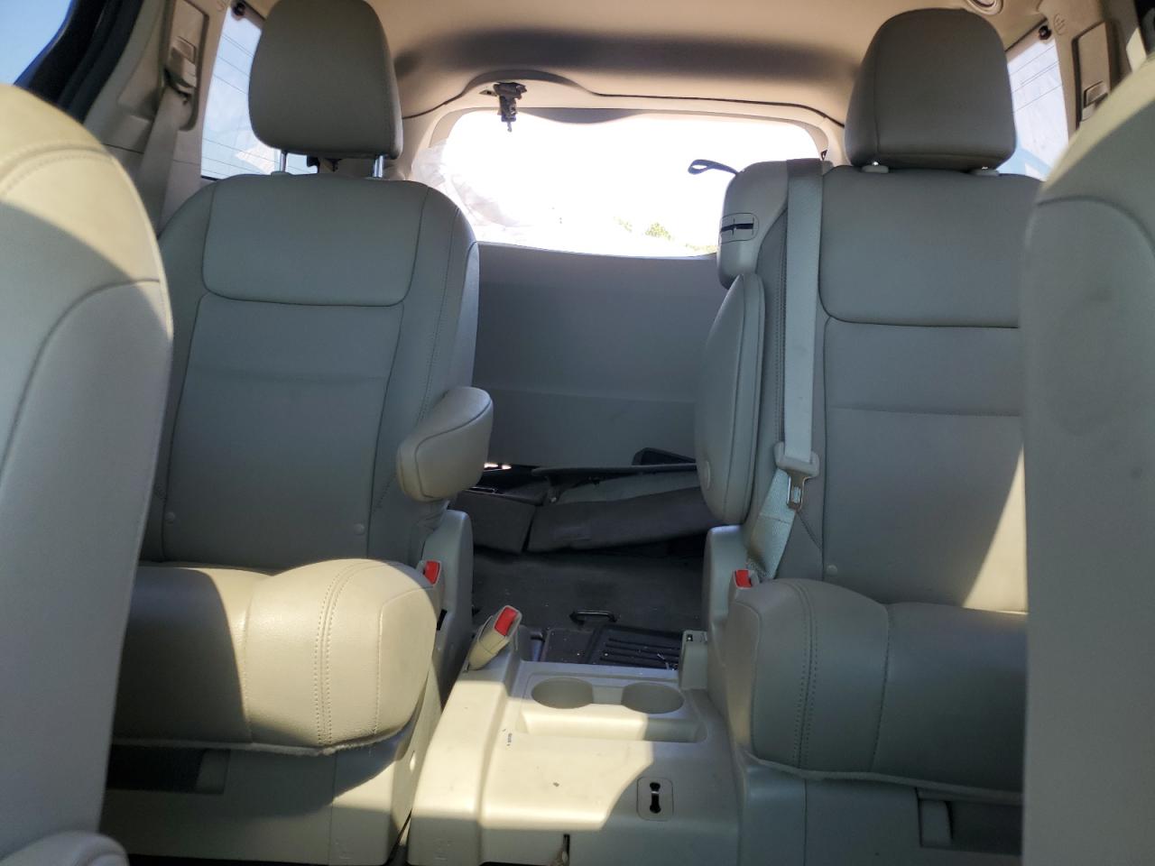 2020 Toyota Sienna Xle VIN: 5TDYZ3DC7LS054587 Lot: 84634565