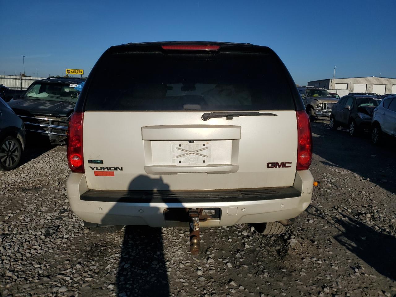 2011 GMC Yukon Slt VIN: 1GKS2CE07BR131538 Lot: 90336145