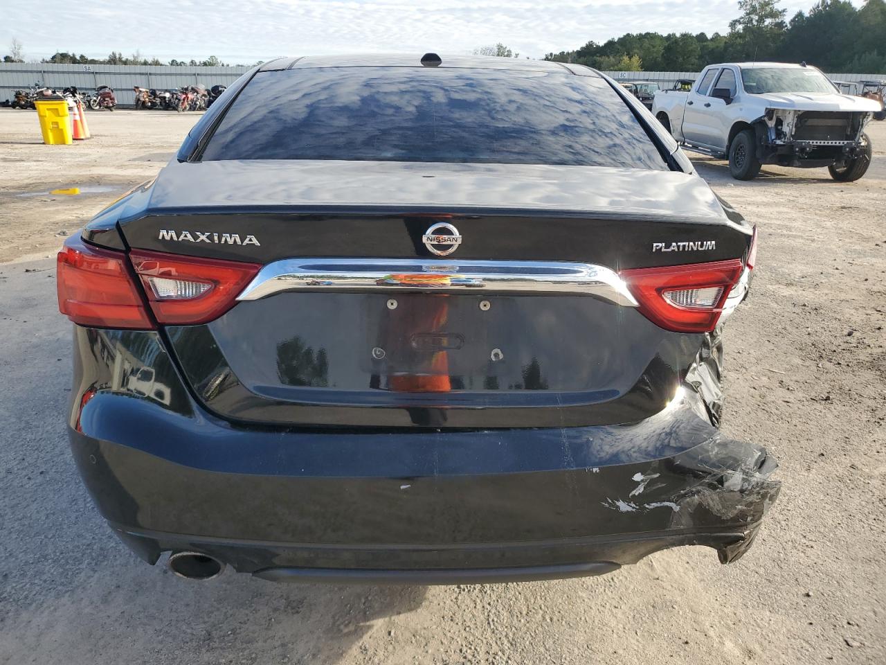 2017 Nissan Maxima 3.5S VIN: 1N4AA6AP1HC444553 Lot: 84723935