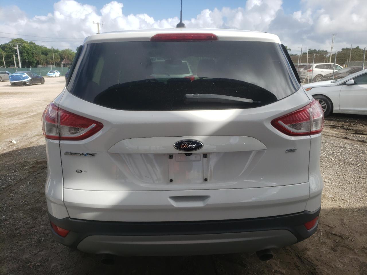 2016 Ford Escape Se VIN: 1FMCU0G71GUC38653 Lot: 85715895