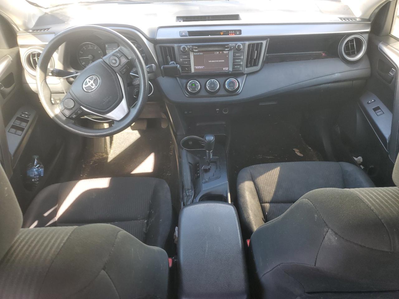 2017 Toyota Rav4 Le VIN: JTMZFREV4HJ130819 Lot: 85687895