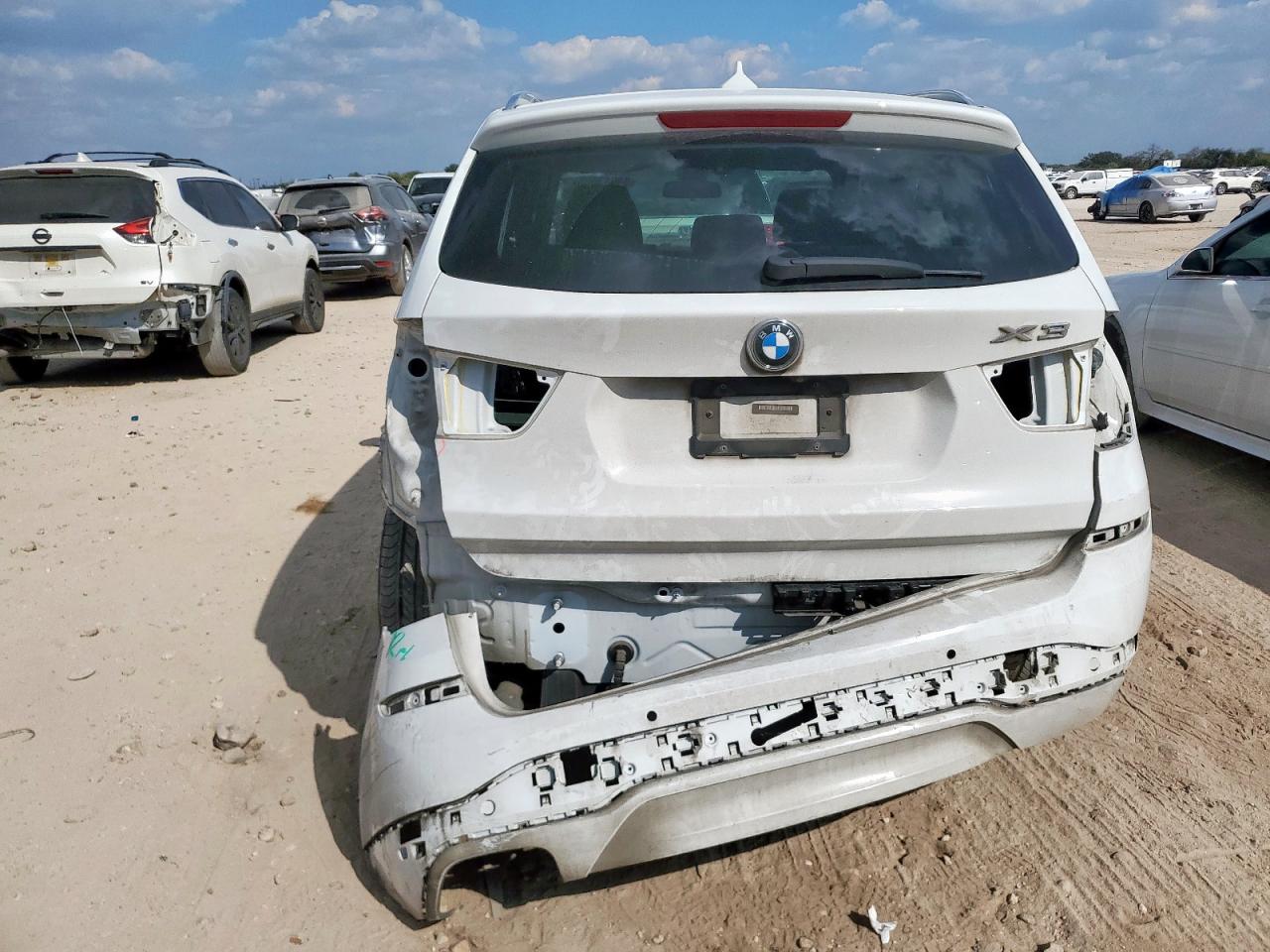 2017 BMW X3 Sdrive28I VIN: 5UXWZ7C52H0V85013 Lot: 84043625
