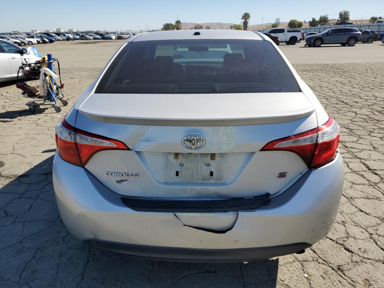 2016 Toyota Corolla L VIN: 2T1BURHE2GC715329 Lot: 84998225