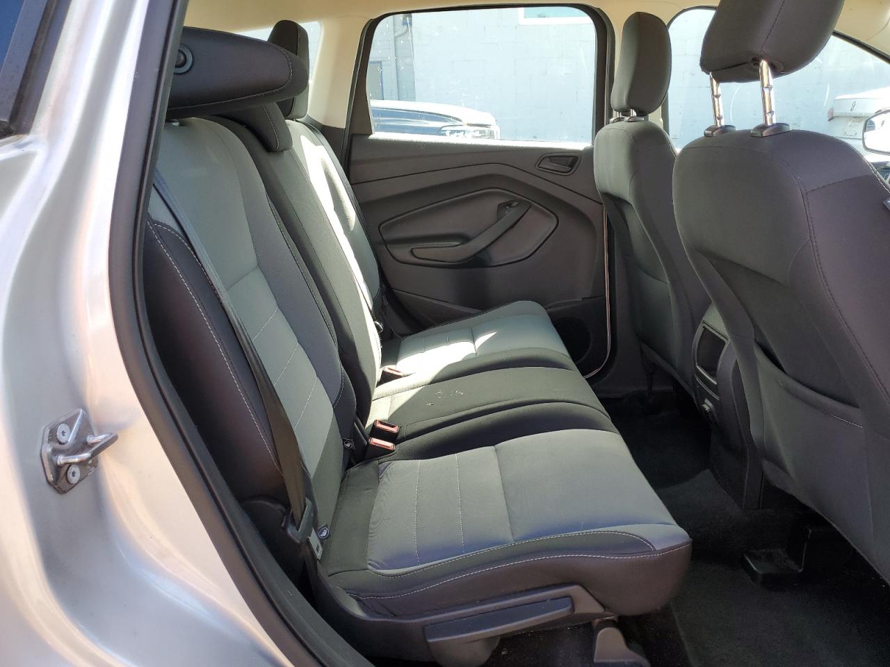 2019 Ford Escape S VIN: 1FMCU0F71KUB31905 Lot: 85325995