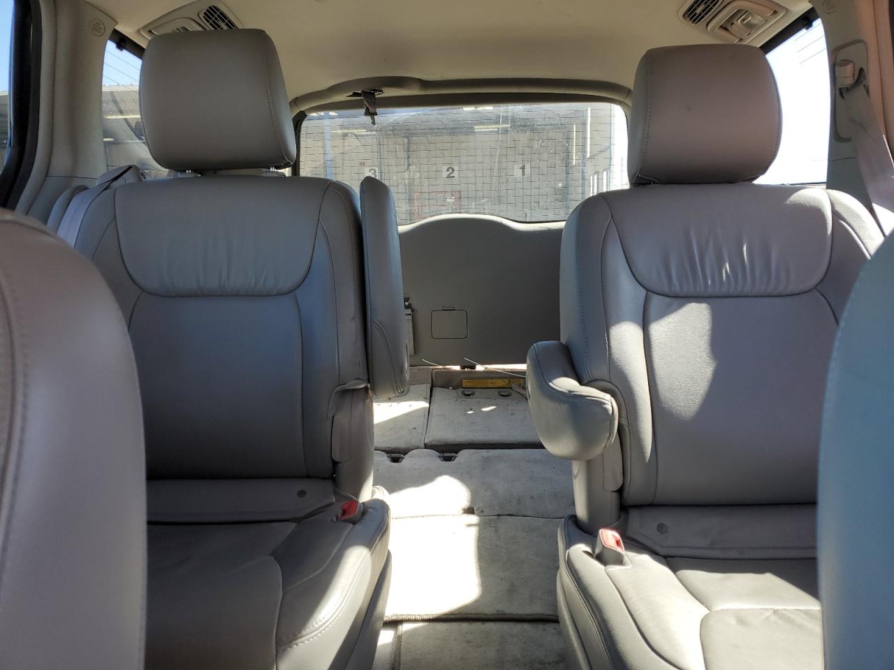 2009 Toyota Sienna Xle VIN: 5TDBK22C79S027728 Lot: 87403415