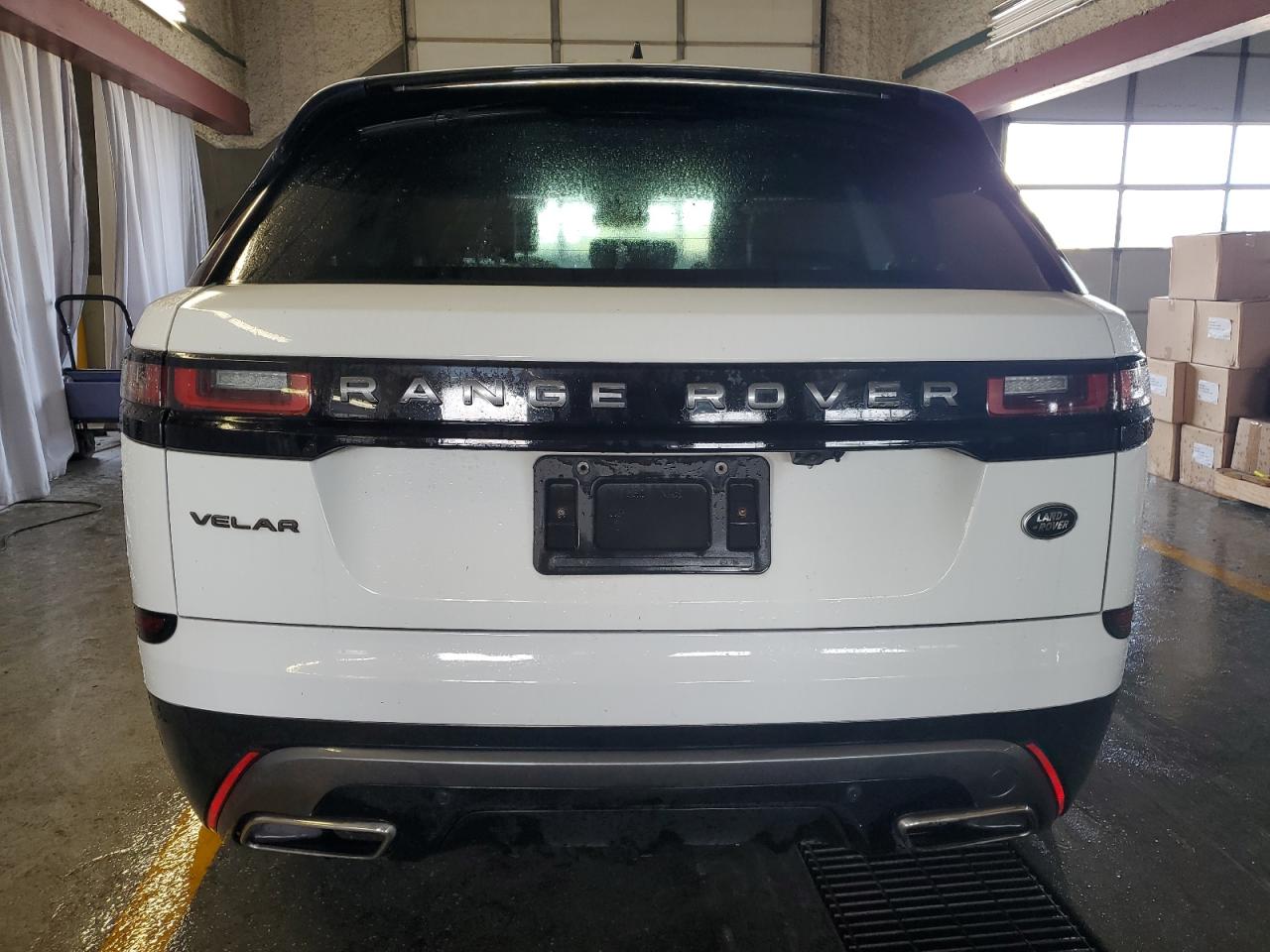 2018 Land Rover Range Rover Velar R-Dynamic Hse VIN: SALYM2RV0JA759043 Lot: 82174585