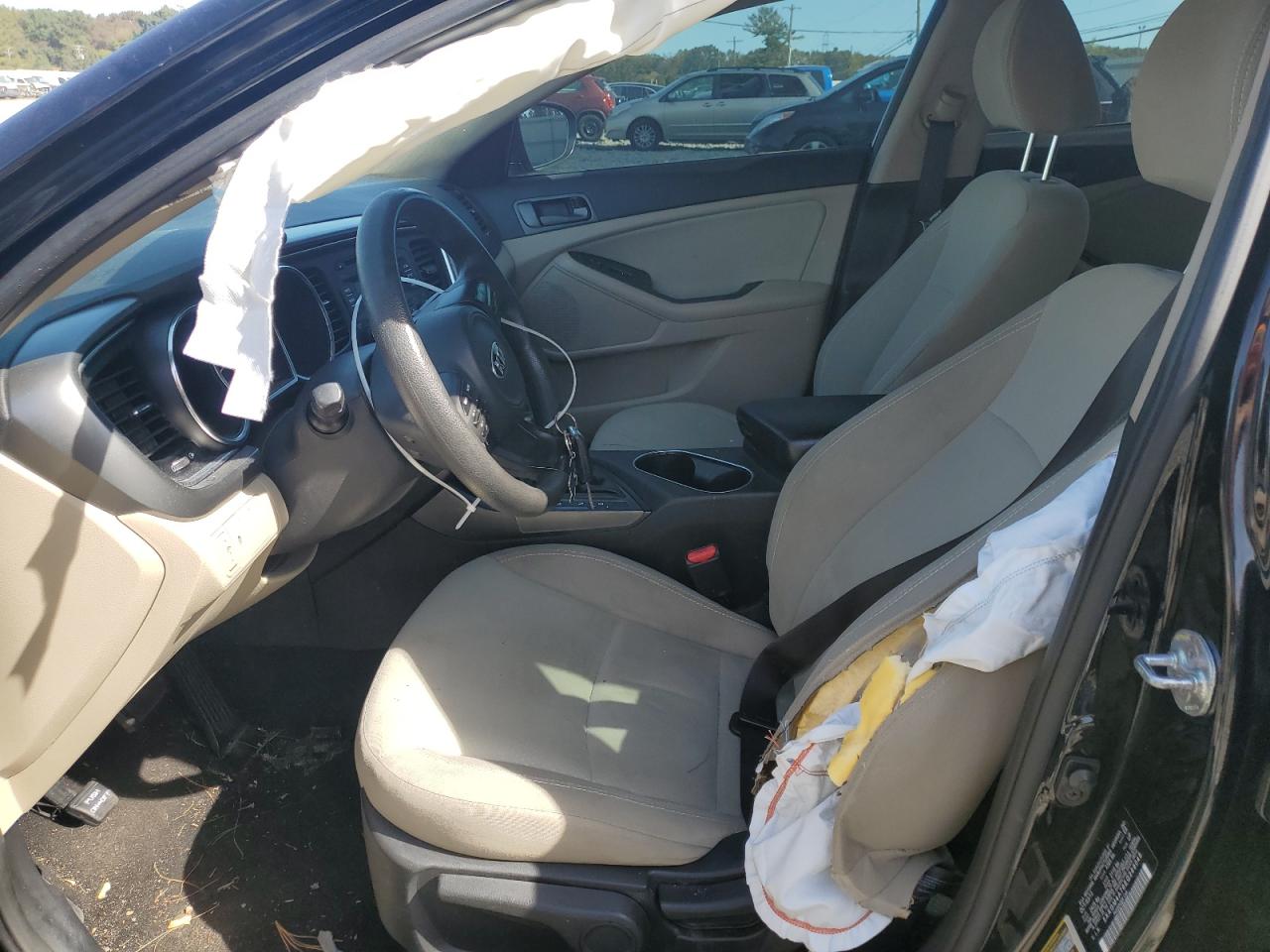 2014 Kia Optima Lx VIN: 5XXGM4A76EG269048 Lot: 84908975