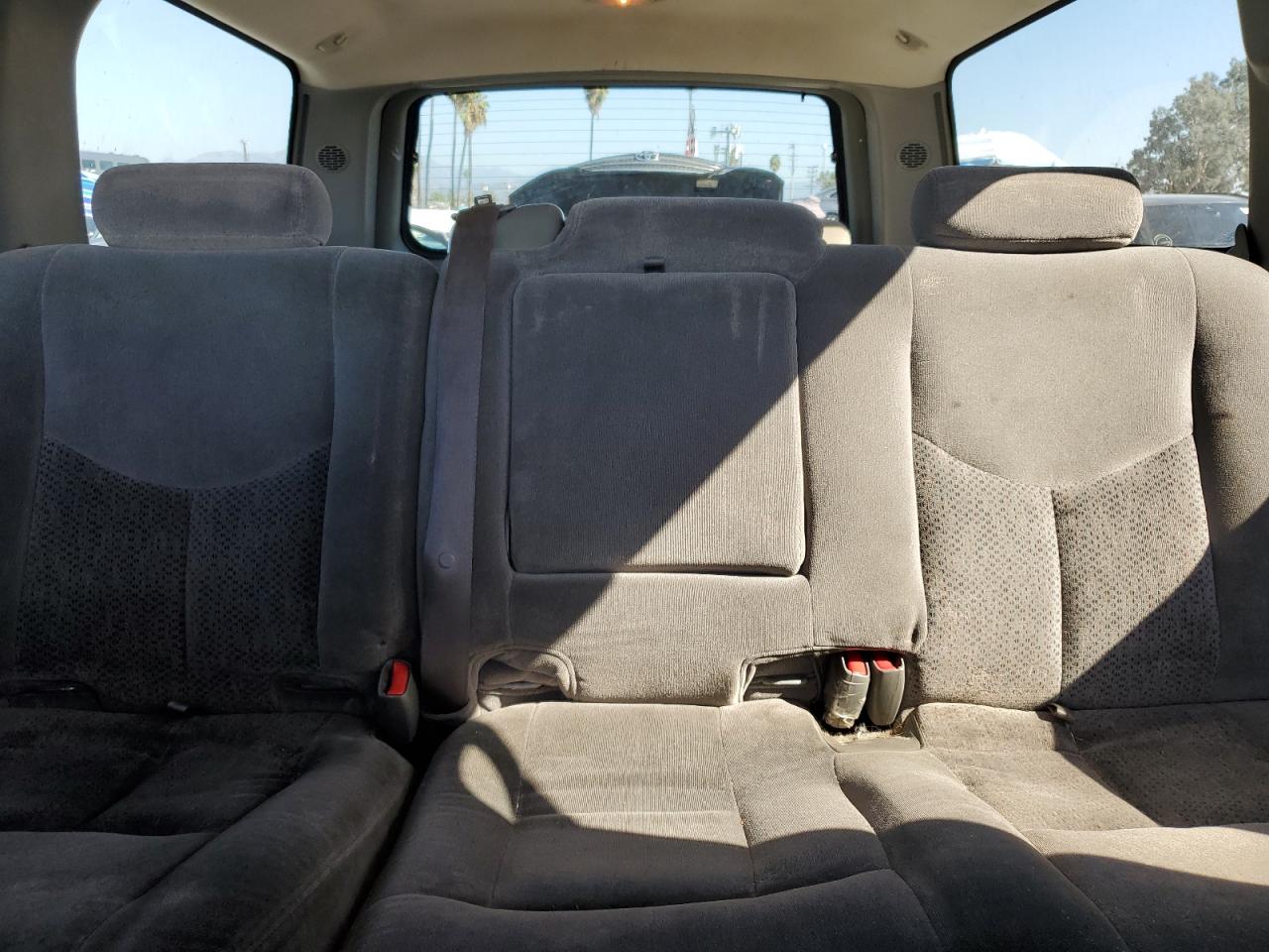 2005 Chevrolet Suburban C1500 VIN: 3GNEC16Z65G251978 Lot: 89928355