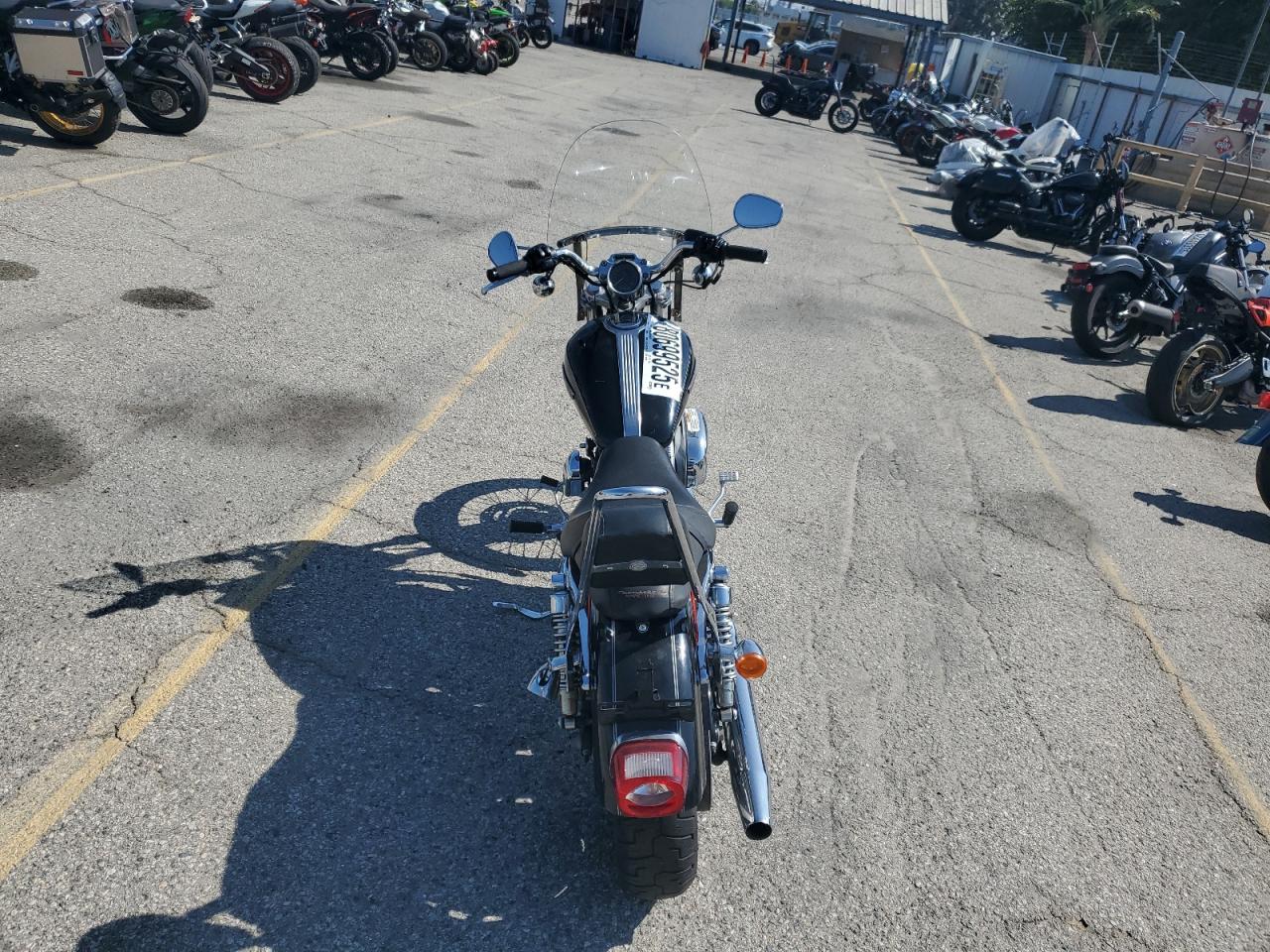 2008 Harley-Davidson Xl1200 C VIN: 1HD1CT3398K422480 Lot: 80699525