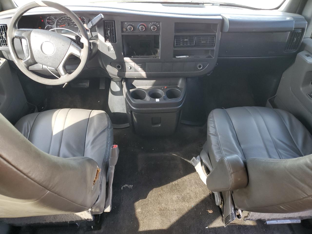 2010 Chevrolet Express G3500 Lt VIN: 1GA2G1DG1A1144033 Lot: 82445555