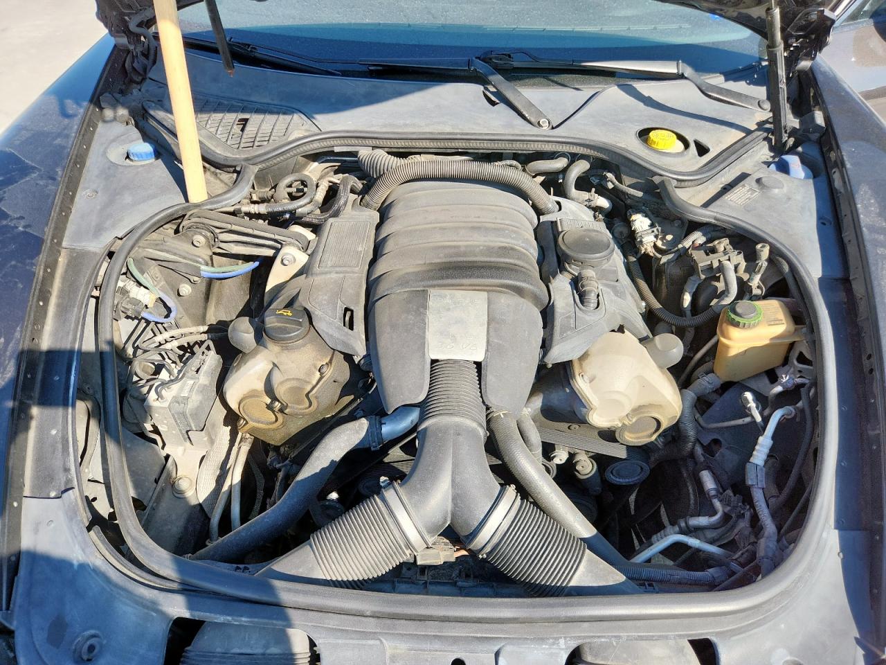 2012 Porsche Panamera 2 VIN: WP0AA2A77CL070977 Lot: 82353925