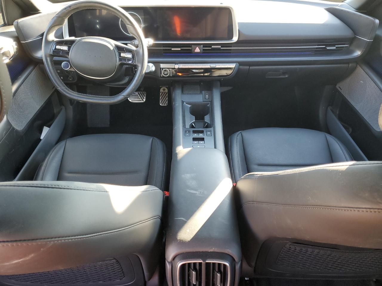 2024 Hyundai Ioniq 6 Limited VIN: KMHM54AC5RA063214 Lot: 90934005