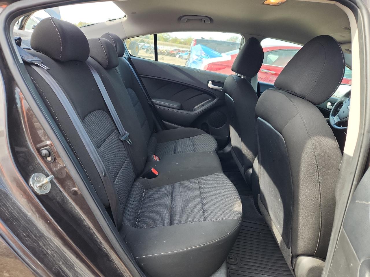 2017 Kia Forte Lx VIN: 3KPFK4A76HE157140 Lot: 85124285