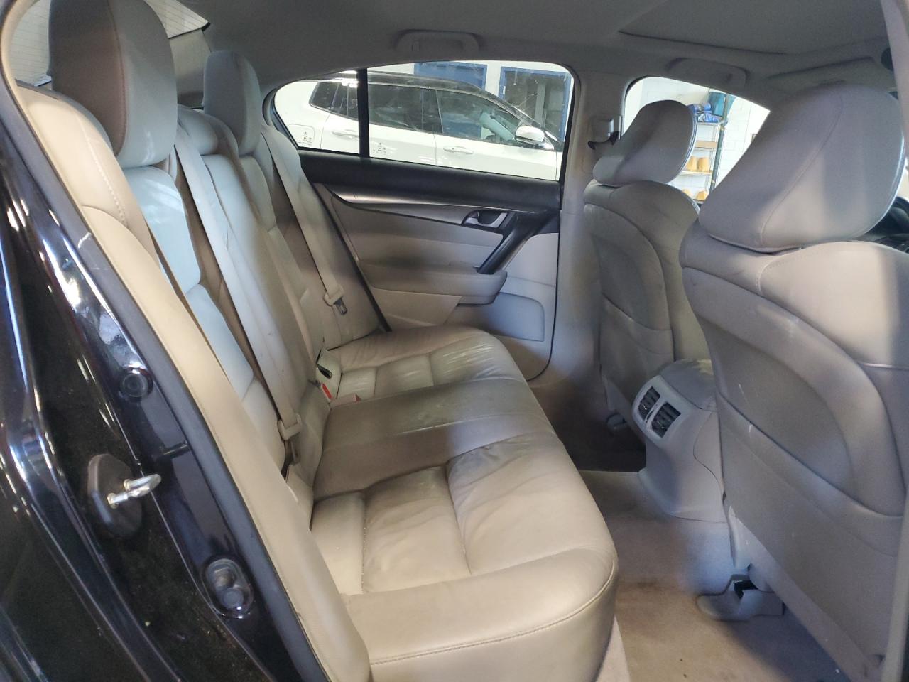 2010 Acura Tl VIN: 19UUA8F22AA010256 Lot: 82225245