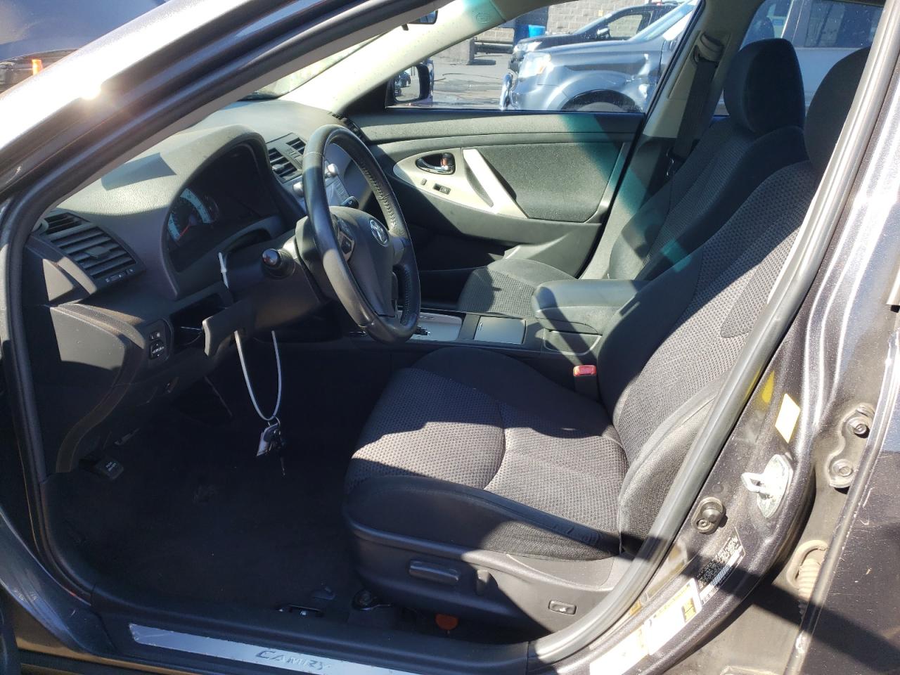 2011 Toyota Camry Base VIN: 4T1BF3EK8BU203681 Lot: 84598045